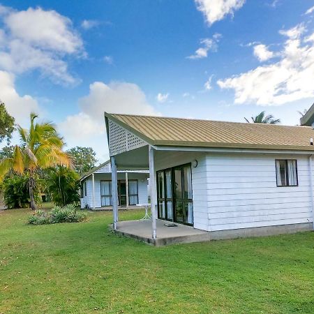 Halliday Bay Resort Seaforth Esterno foto